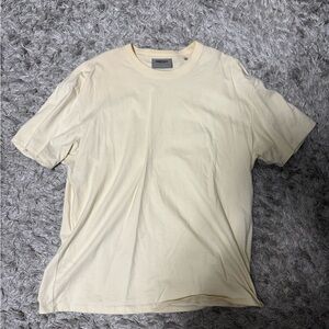 Men's essential Cream T-Shirt